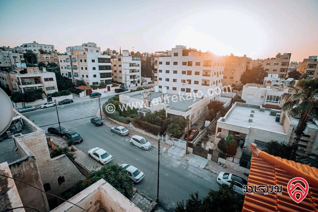 شقة طابقين (شقة + أستديو مفرووش) مساحة 260م للبيع في عمان - ضاحية الياسمين مناسبة للأستثمار