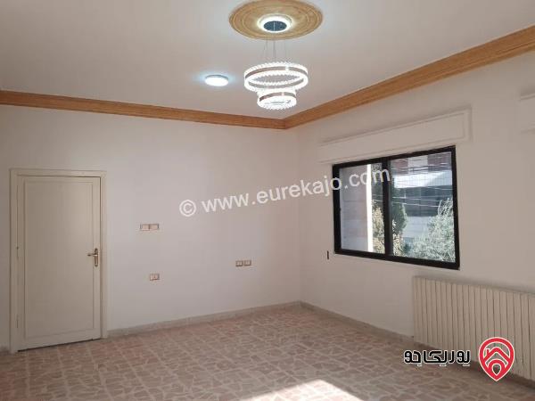 شقة فارغة 180م طابق أول للايجار في عمان - الشميساني 