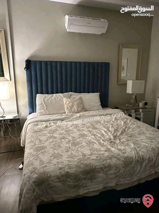 شقة ديلوكس مفروشة مساحة 220م للايجار في عمان - قرية النخيل