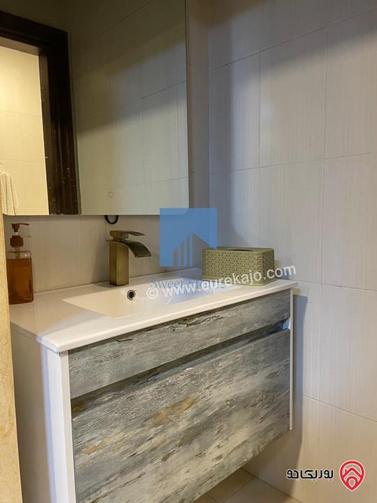 شقة مميزة للبيع في عمان - أم السماق مقابل روان كيك طابق ثالث مع روف دوبلكس 210م بسعر مغري