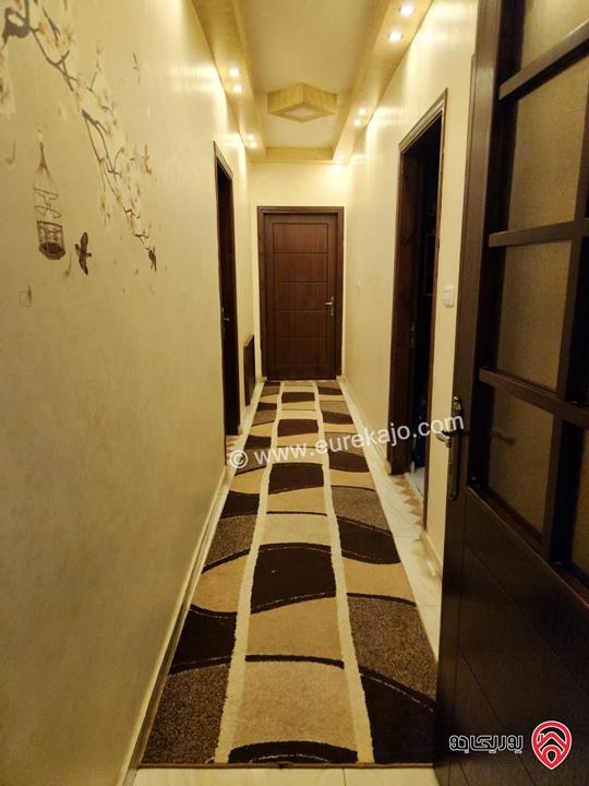 شقة طابق ثاني مساحة 160م للبيع في عمان - طبربور