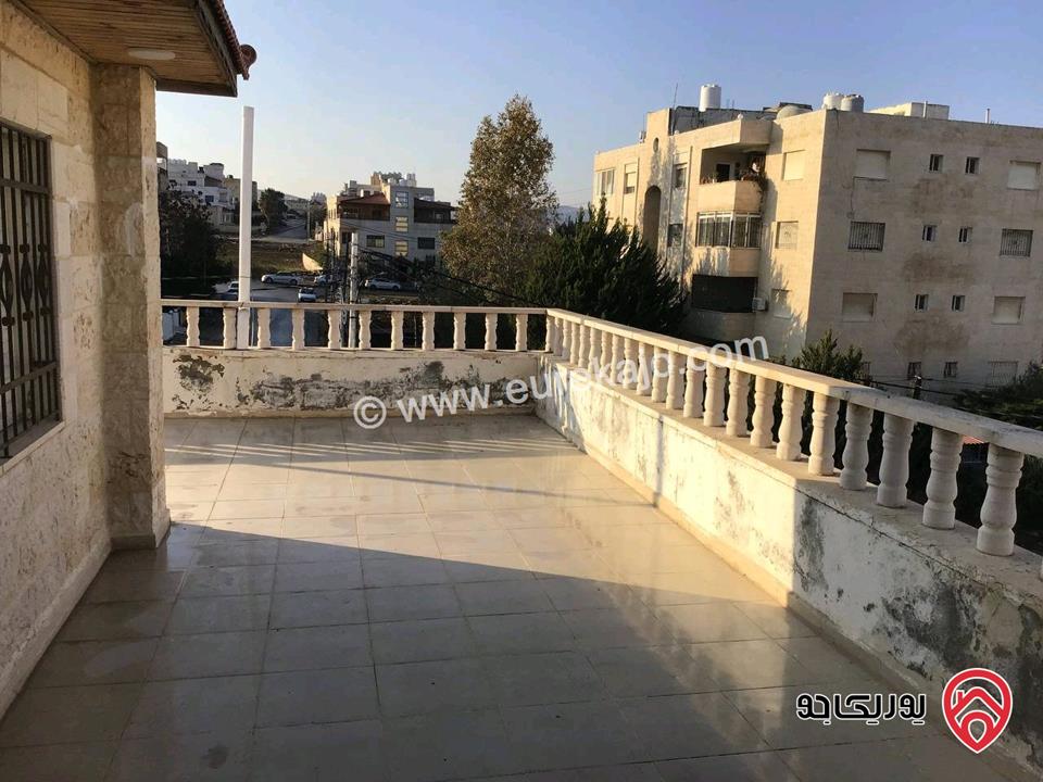 رووف طابق ثاني فني مساحة 330م للبيع في اربد - الحصن