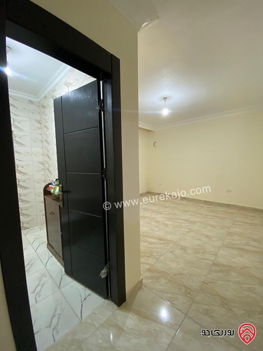 شقة مساحة 135م للبيع أقساط في عمان - الجبيهة 