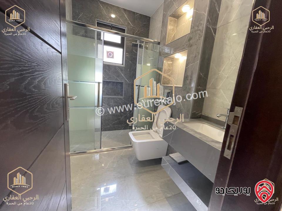 شقة ديلوكس طابق أول مساحة 150م للايجار في عمان - الكرسي 