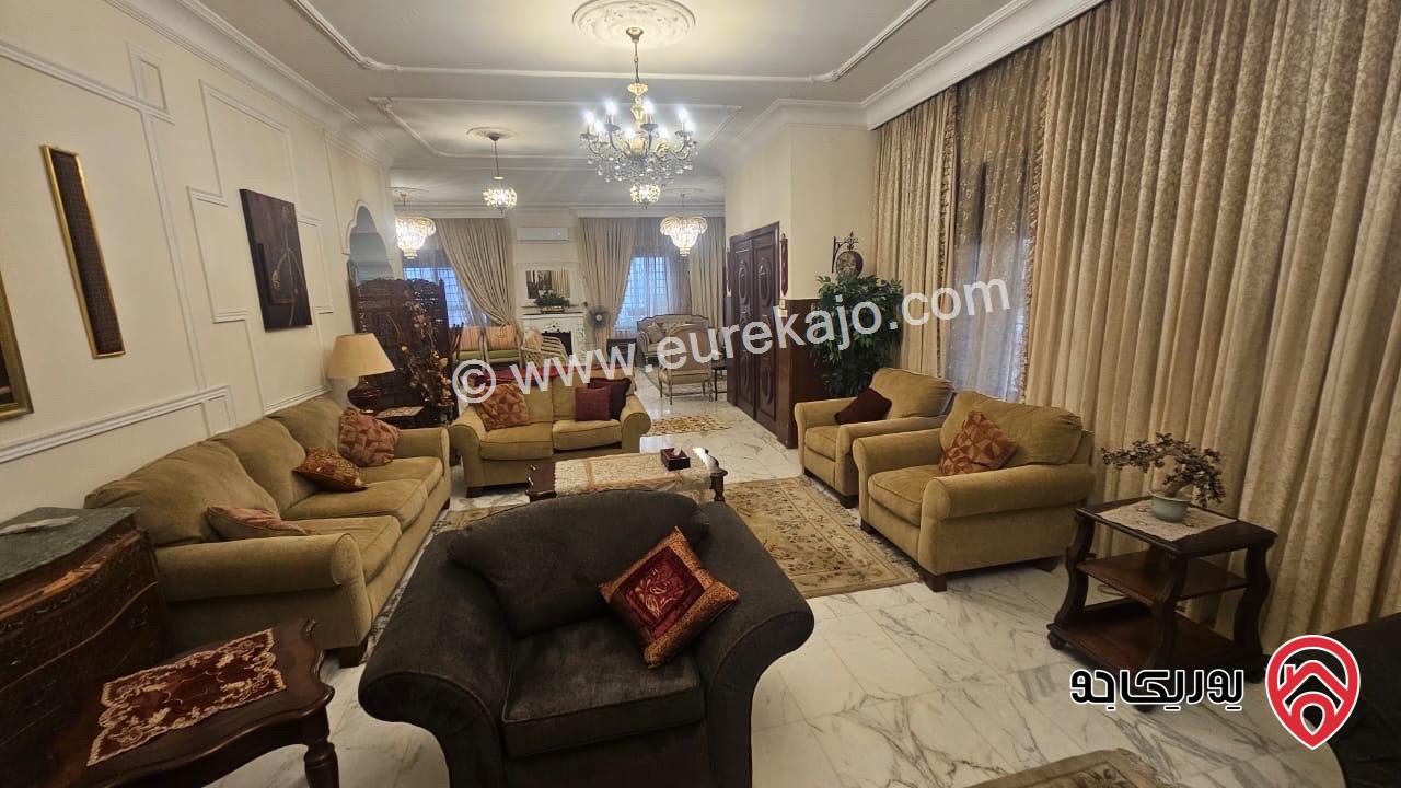 فيلا مفروشة مساحة 450م على أرض 750م للإيجار في عمان - تلاع العلي 