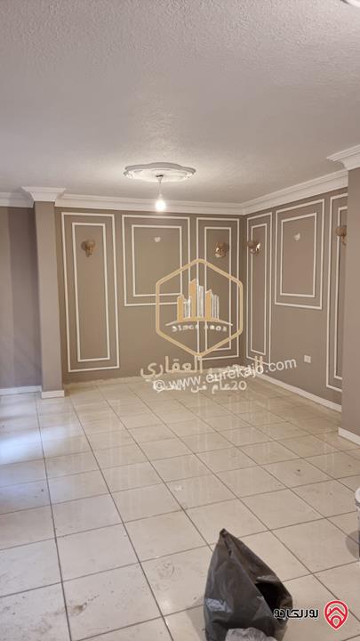 شقة شبه ارضي مساحة 140م للايجار في عمان - الياسمين 