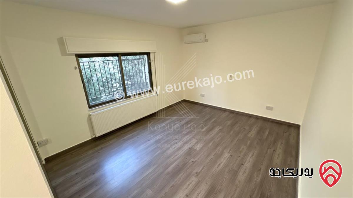 شقة مميزة طابق ثاني مساحة 207م للبيع أو للايجار في عمان - دير غبار