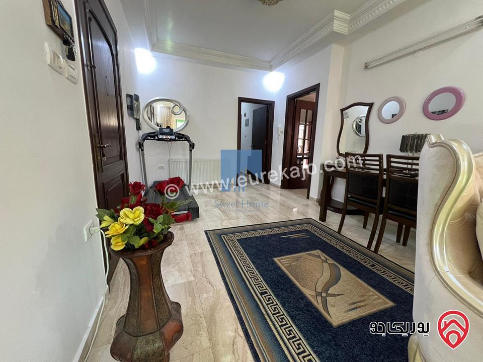 شقة فاخرة للبيع في عمان - الرابية طابق ارضي معلق 127م تشطيب سوبر ديلوكس بسعر مغري