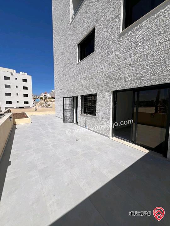 شقة طابق أرضي مساحة 300م للبيع في عمان - مرج الحمام من المالك مباشرة