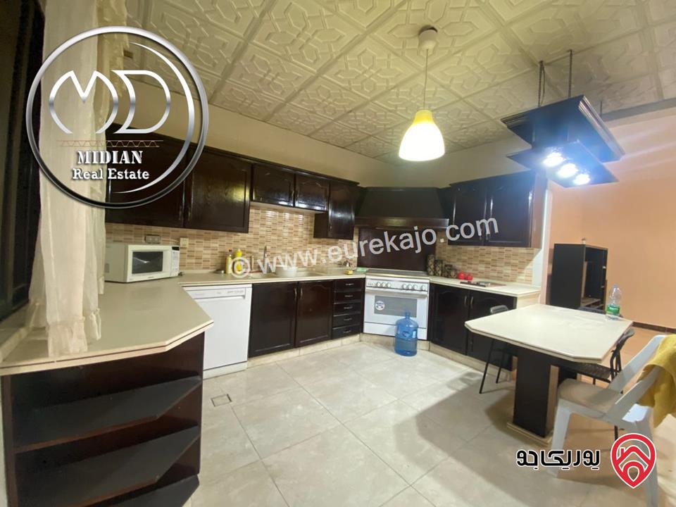 شقة ارضية مفروشة للبيع في عمان - ام اذينة مساحة 200م مع ترس و حديقة 150م تشطيبات سوبر ديلوكس بسعر مميز