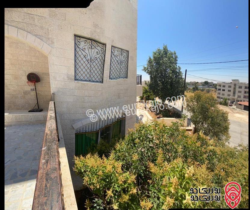 عمارة مساحة البناء 1100م على أرض 1 دونم للبيع في عمان - مرج الحمام