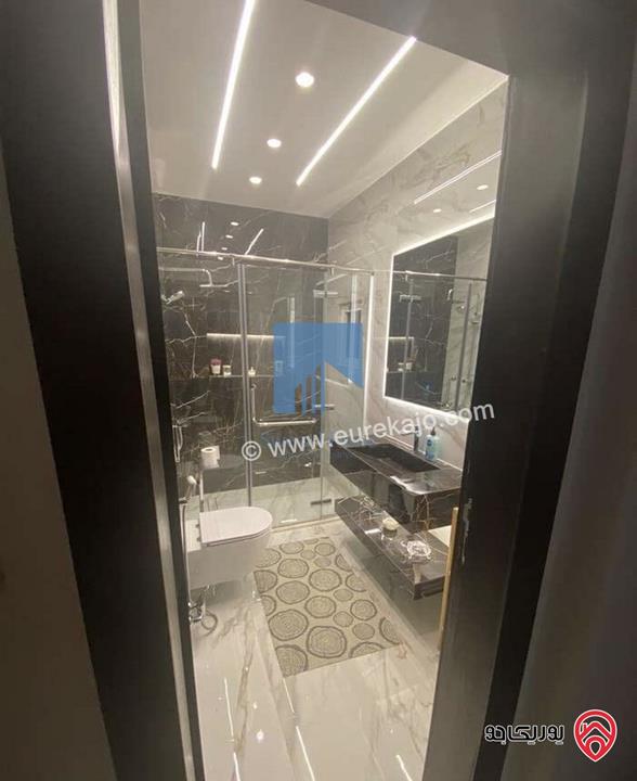 شقة مميزة للبيع في عمان - أم السماق خلف مكة مول طابق اول 126م بسعر مغري