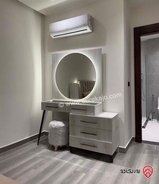 شقة مفروشة طابق أول مساحة 160م للايجار السنوي في عمان - دير غبار 