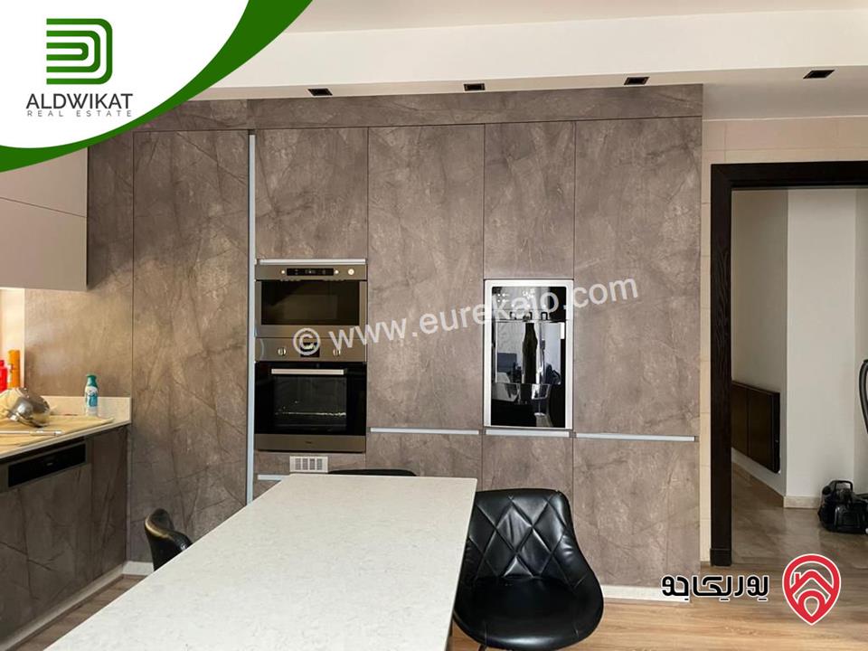 شقة ارضية دوبلكس للبيع في عمان - ام السماق مساحة 350م ومساحة الحديقة 50 و الترس 55م موقع مميز