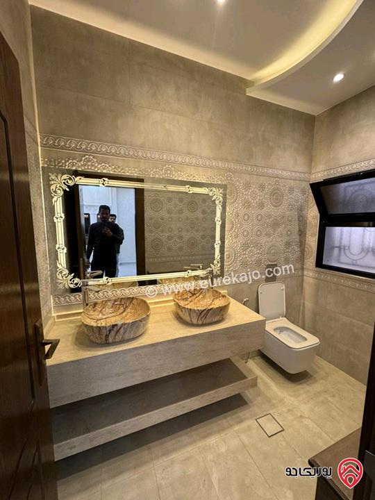 فيلا جديدة لم تسكن مساحة 700 متر للايجار في عمان - تلاع العلي 