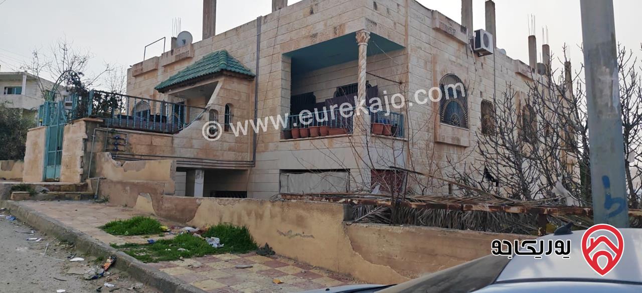 بيت مستقل مساحة 550م على أرض 1219م للبيع في عمان - عين الباشا 