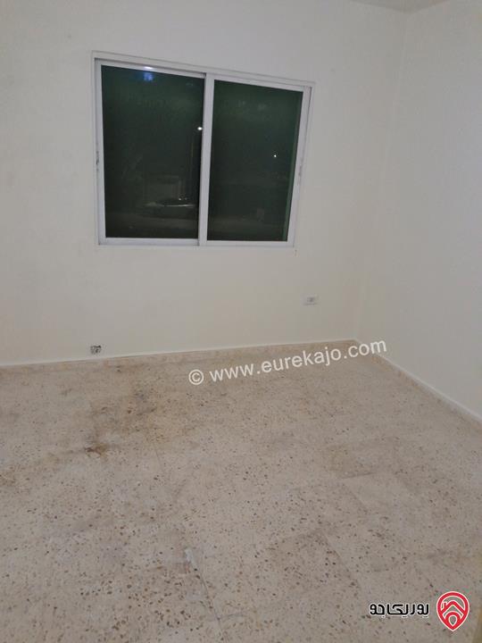 شقة مؤجرة طابق أول مساحة 115م للبيع في اربد - الحي الشرقي