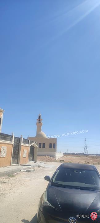 ارض مساحة 430م للبيع من أراضي جنوب عمان - زويزا الشرقي مشروع زينة عمان قوشان مستقل مشيكة وواجهة صور وارضية اسفلت