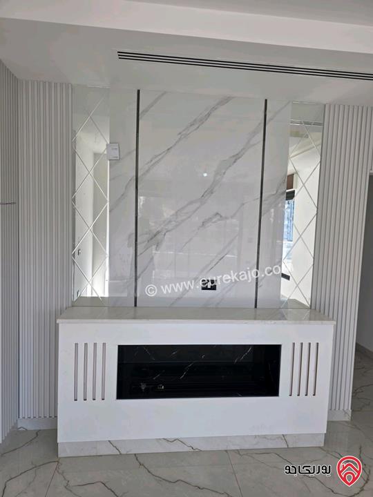 شقة فاخرة جديدة 248م² طابق اول للبيع في عمان - دير غبار | 4 غرف نوم | Smart Home | تدفئة أرضية | ترس وإطلالة مميزة