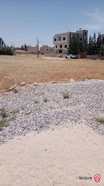 أرض مساحة 900م للبيع من أراضي جنوب عمان - منجا