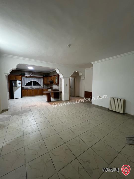 شقة أرضية مساحة 140م داخلي و 20م خارجي للايجار في عمان - عبدون مع مدخل خاص بسعر مميز