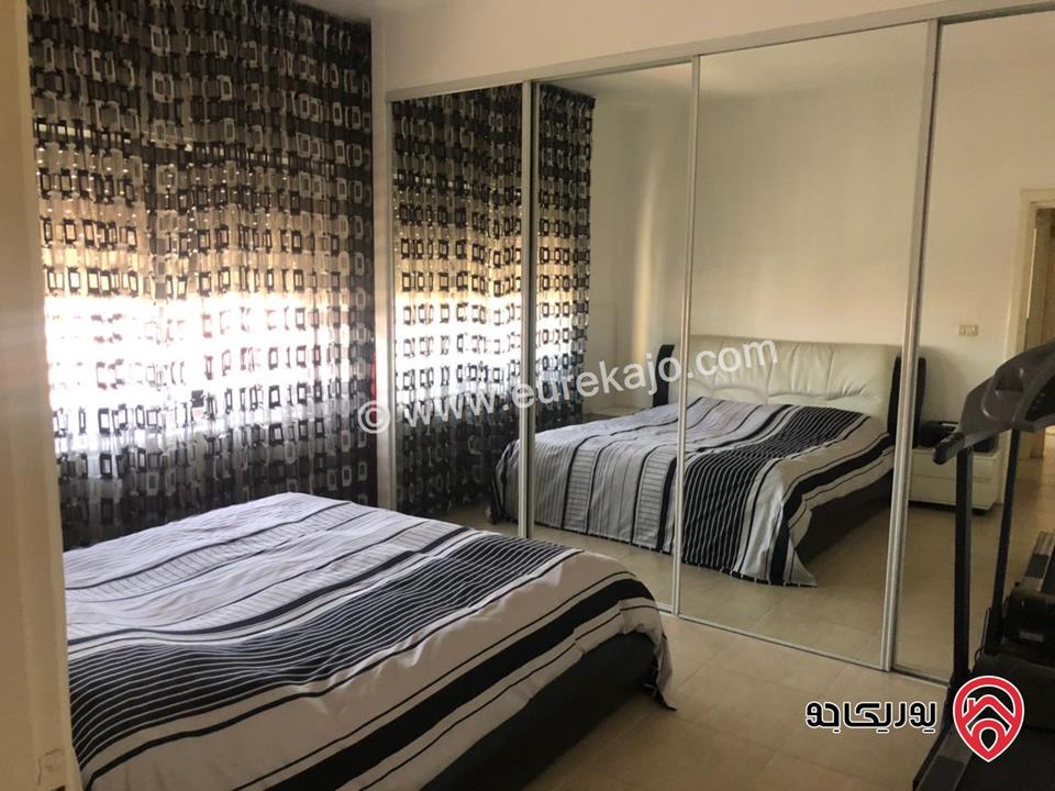 شقة مساحة 255م للبيع في عمان -  أم أذينة