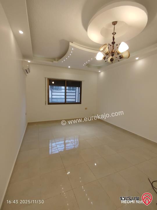 شقة طابق ارضي مساحة 150م داخلي و 70م خارجي وكراج خاص للبيع في عمان - طبربور 