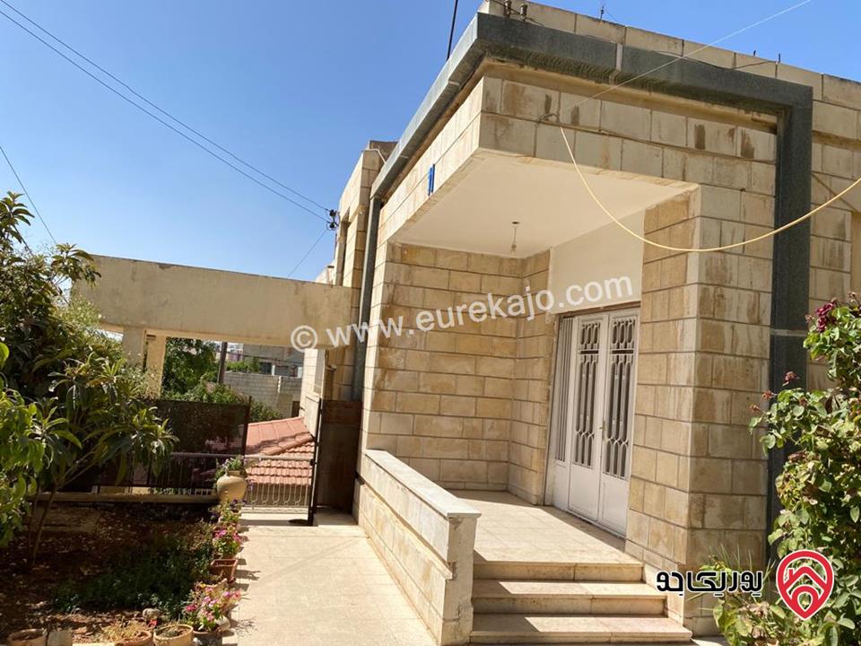 بيت مستقل مساحة 320م على أرض 500م للبيع في عمان - ضاحية الرشيد 