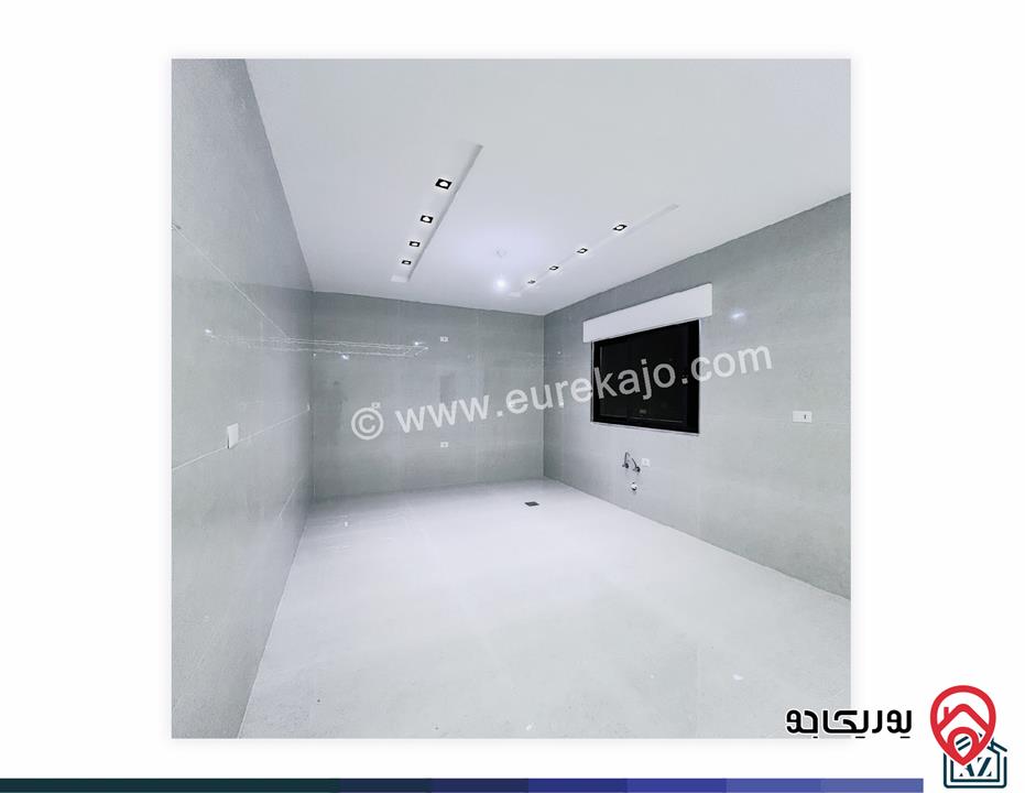 شقة طابق ارضي مساحة 180م بالاضافة الى تراس 45م للبيع في عمان - شفا بدران