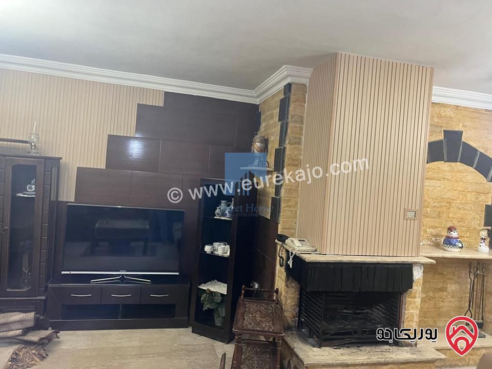 شقة فاخرة طابق اول 165م تشطيب سوبر ديلوكس للبيع في عمان - تلاع العلي