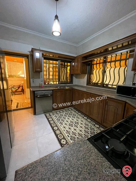 شقة أرضية مساحة 109م داخلي و 50م خارجي للبيع في عمان - الياسمين 