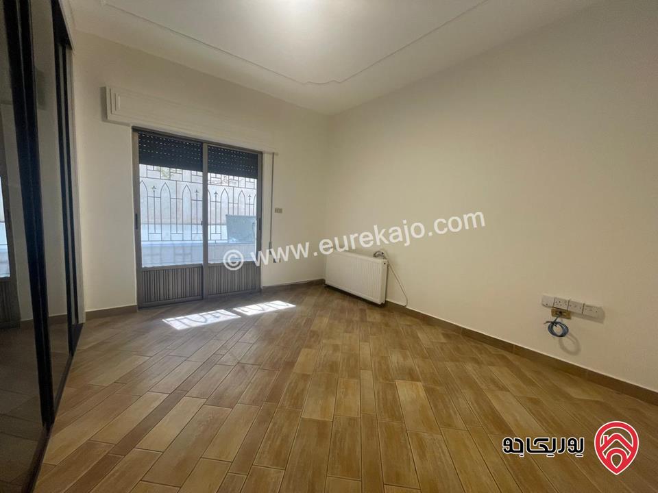 شقة مميزة طابق أول مساحة 268م للبيع في عمان - عبدون