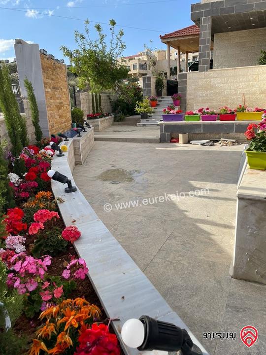 فيلا مساحة 700م على أرض 1 دونم مفروشة للإيجار في عمان - الجبيهة