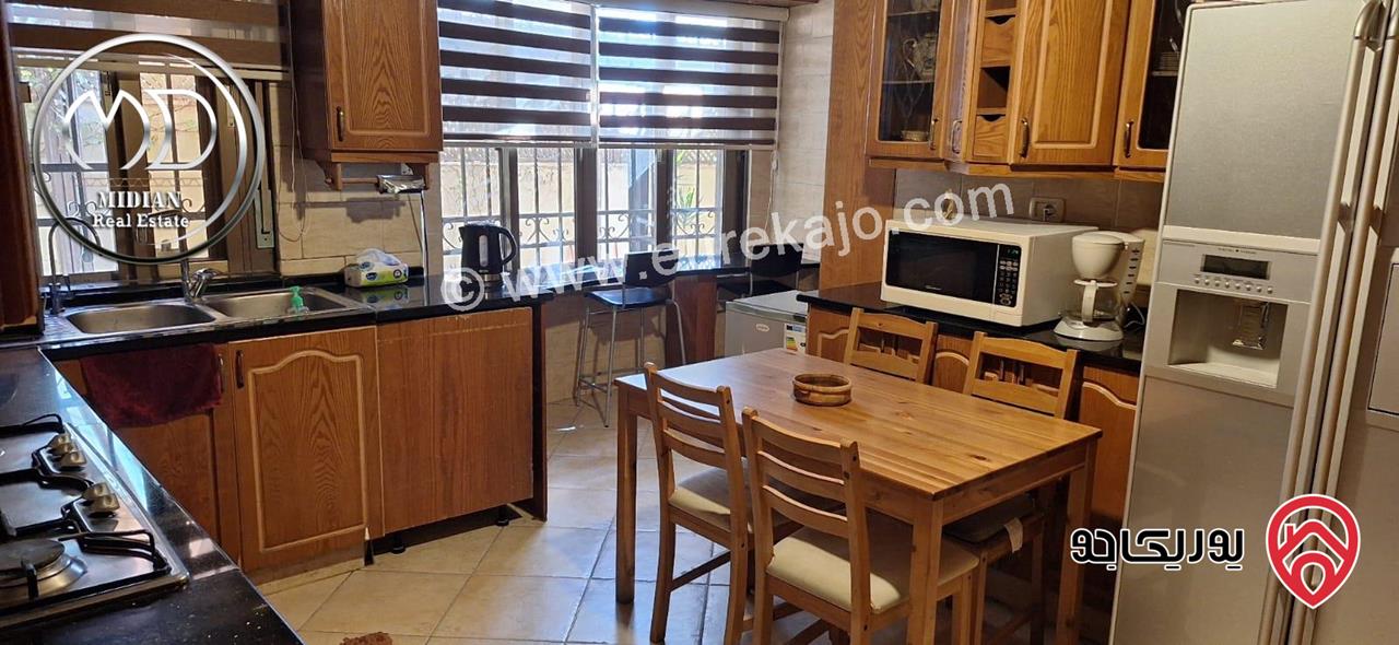 شقة ارضية دوبلكس للبيع في عمان - خلدا مساحة 260م مع ترس و حديقة 200م تشطيبات سوبر ديلوكس بسعر مميز جداً