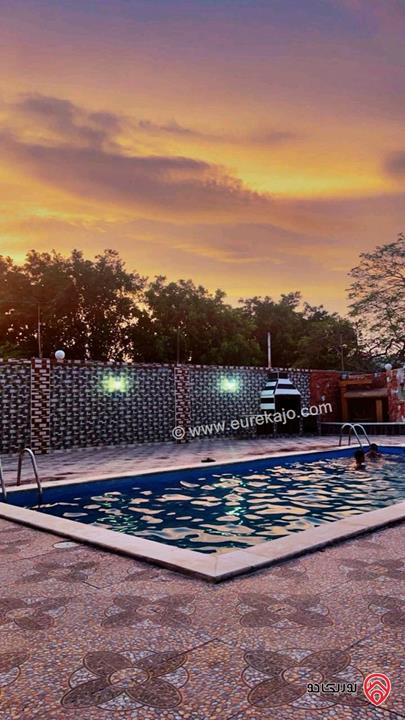 مزرعة خاصة مميزة مساحة الأرض 2 دونم و 600م والبناء 250م للبيع في الشونة الجنوبية