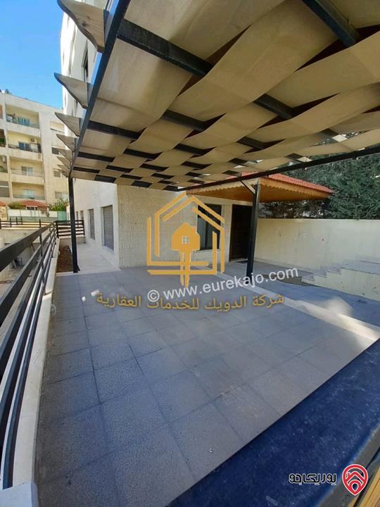 شقة سوبر ديلوكس طابق ارضي مساحة 140م مع ترس 100م للإيجار في عمان - السابع 