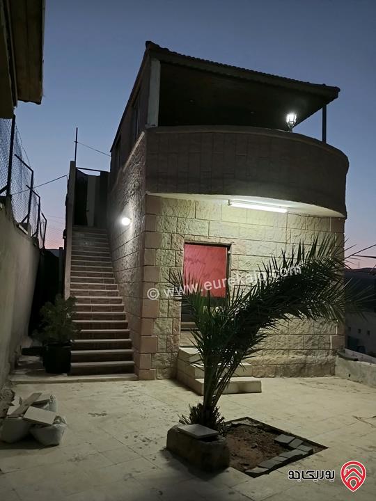 مزرعة مساحة الأرض 391م وبناء 70م للبيع بسعر مغري في البلقاء أراضي الشونة الجنوبية - الكرامة