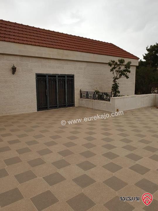 فيلا مساحة 1 دونم و 481م على ارض 2 دونم و 270م للبيع في عمان - الكرسي