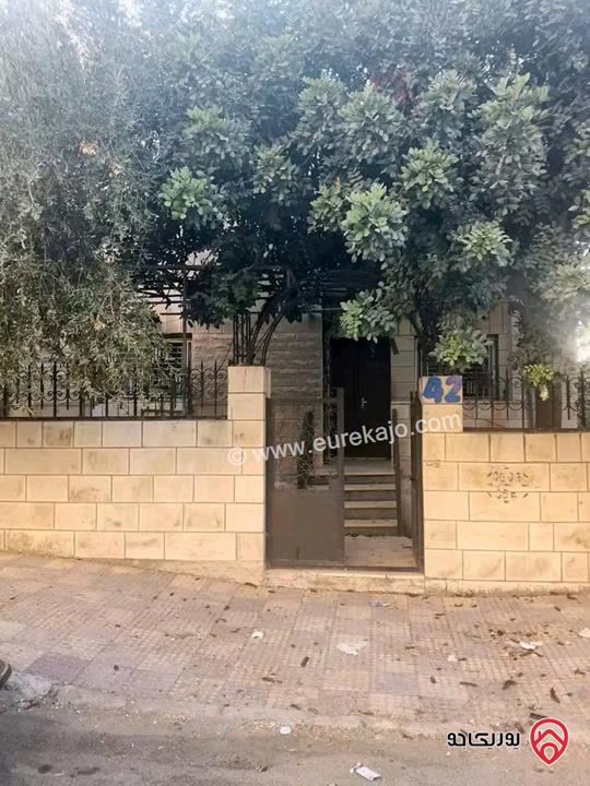 منزل مستقل طابقين على أرض 400م للبيع في عمان - ضاحية الحاج حسن 