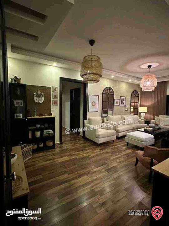 شقة ديلوكس مفروشة مساحة 220م للايجار في عمان - قرية النخيل