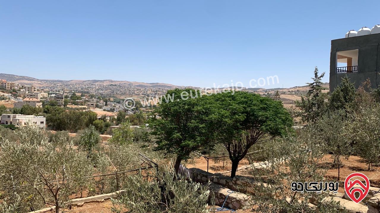 مزرعة مساحة الأرض 2 دونم للبيع بدون منزل في جرش حي الجبارات