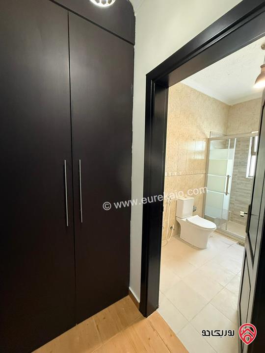 شقة مميزة طابق ثاني مساحة 175م للبيع في عمان - خلدا 