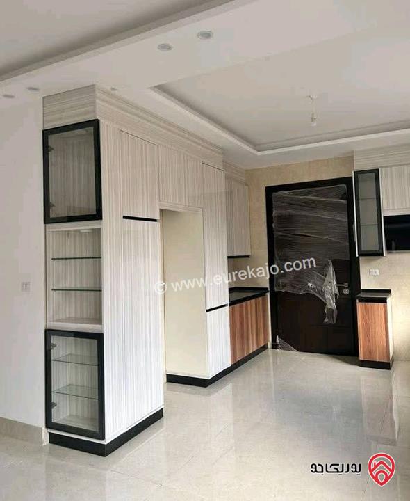 شقة فارغة أرضية مساحة 230م للايجار في عمان - ضاحية الأمير راشد 