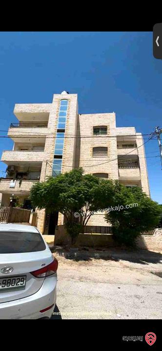 شقة طابق أول مساحة 145م للبيع في الزرقاء - جبل المغير