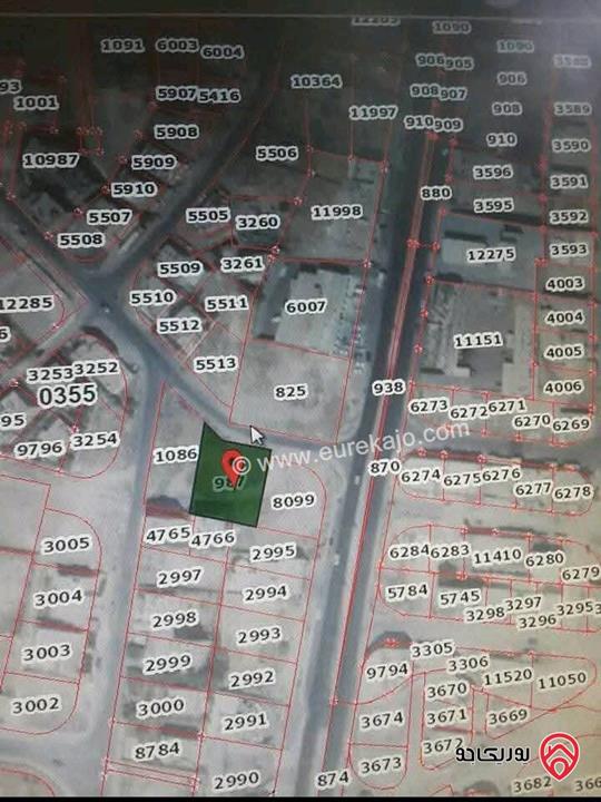 قطعة ارض مساحتها 1085م للبيع في الزرقاء الجديدة حي البتراوي الجنوبي شارع المصفاة
