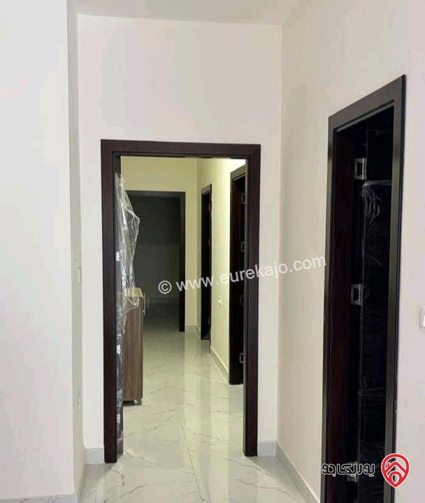 شقة فارغة طابق أول من فيلا مساحة 170م للايجار في عمان - الجندويل