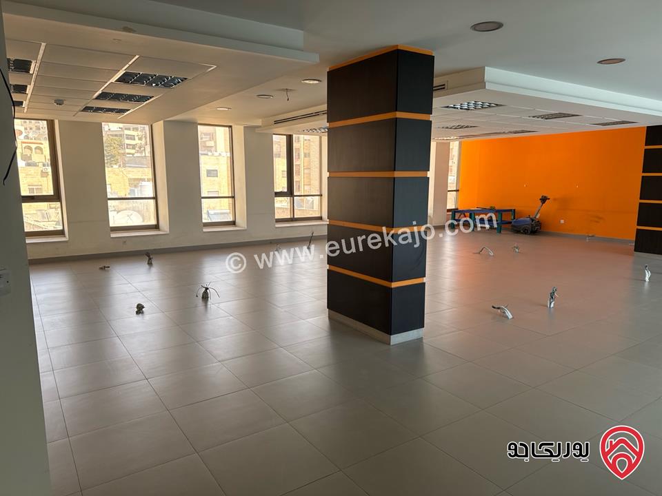 مكاتب بمساحات مختلفة تبدأ من 100م للايجار في عمان - خلدا