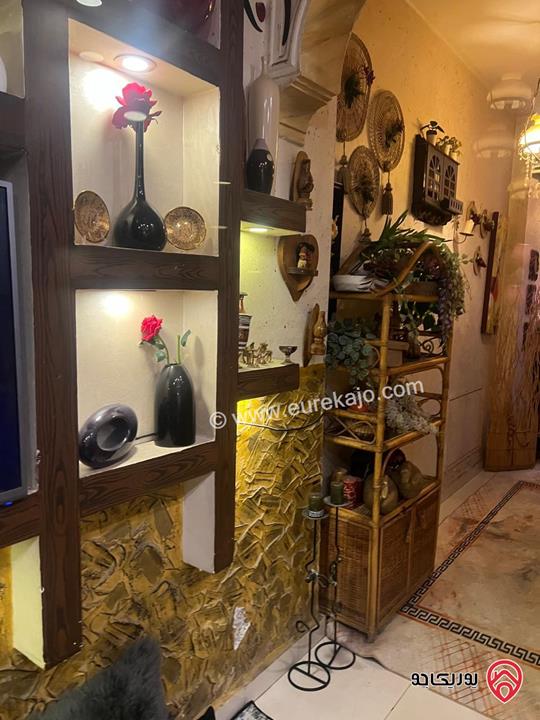  شقة أرضية مساحة 150م داخلي مع مستودع تجاري 70م للبيع في عمان – ضاحية الامير حسن