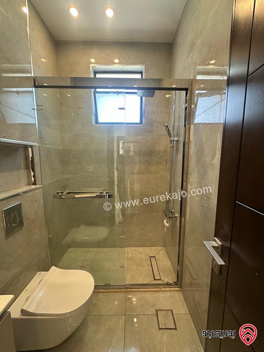 شقة سوبر ديلوكس طابق أول مساحة 165م للايجار في عمان - مرج الحمام 