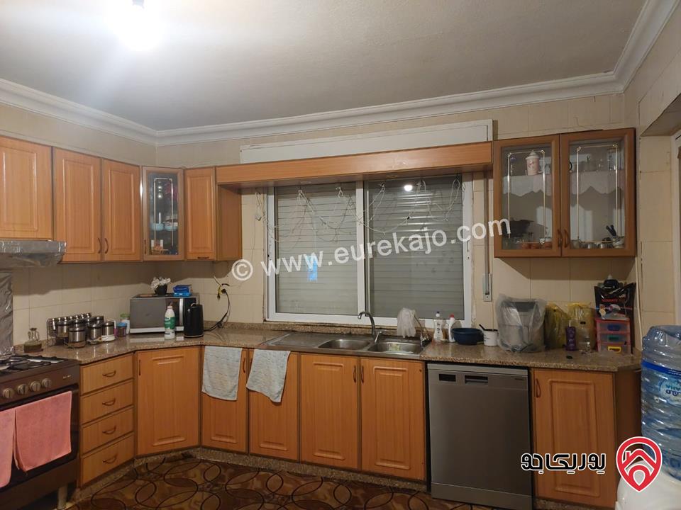 شقة طابق ثاني مساحة 197م للبيع في عمان - تلاع العلي   